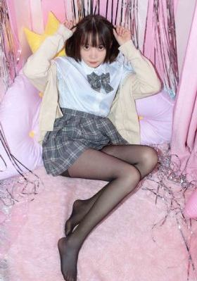 欧美内衣丝袜少妇_蓝光在线观看电视