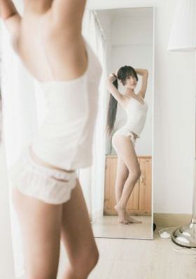 《国色天香》在线播放影院_720高清电影在线
